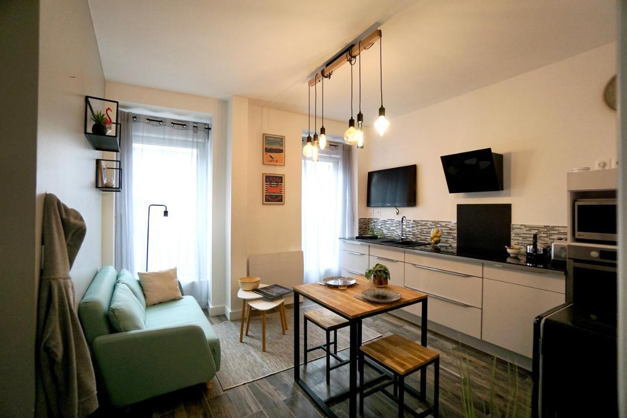 Le 12 * Hyper Centre* Apartment Lorient Bagian luar foto