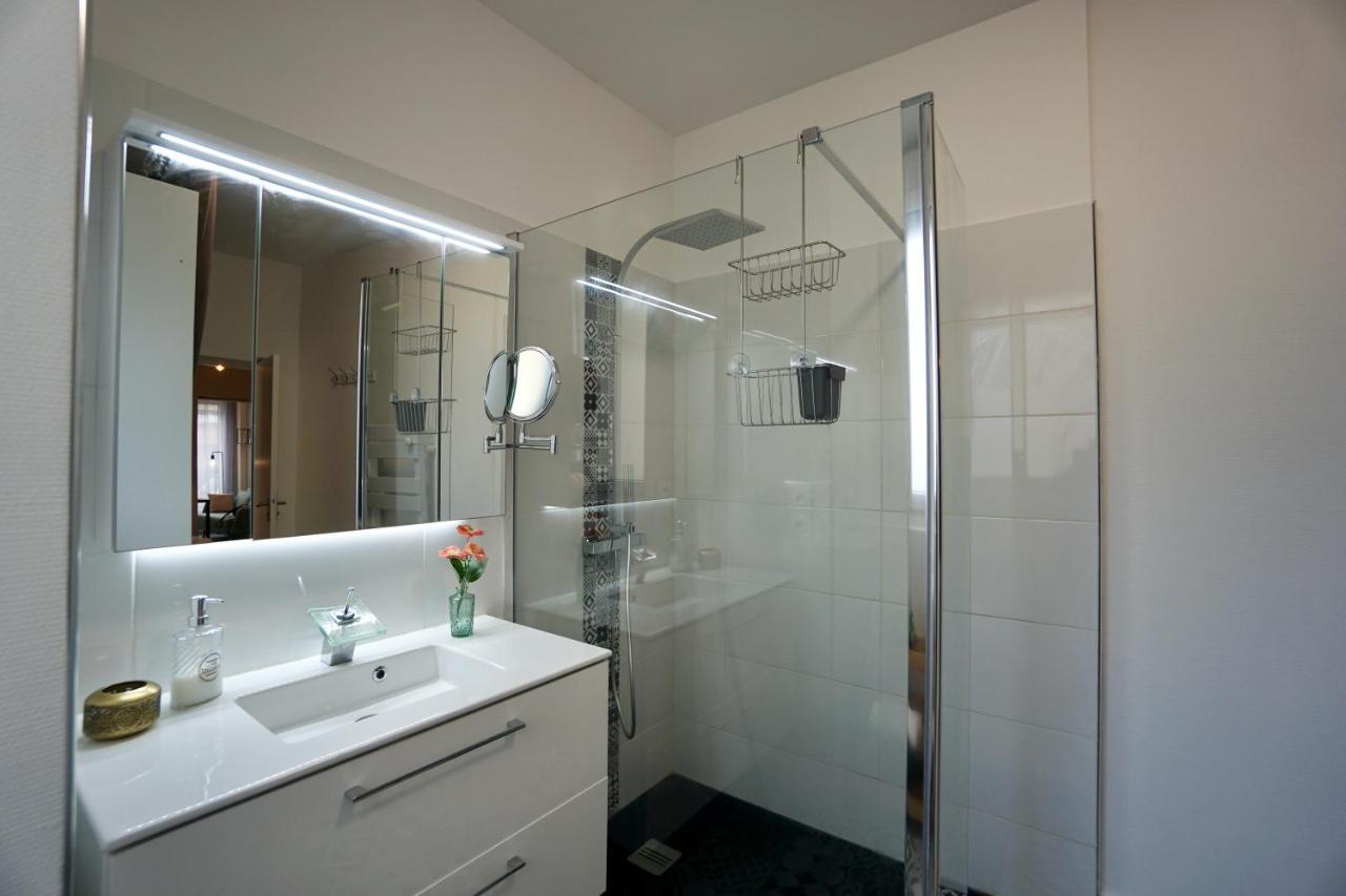Le 12 * Hyper Centre* Apartment Lorient Bagian luar foto